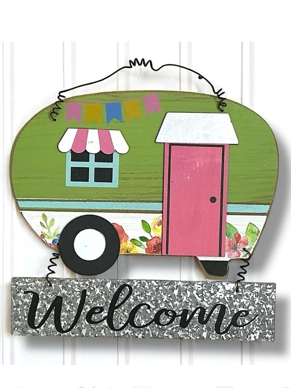 Camper Welcome Sign Colorful Wall Decor Retro Green Pink